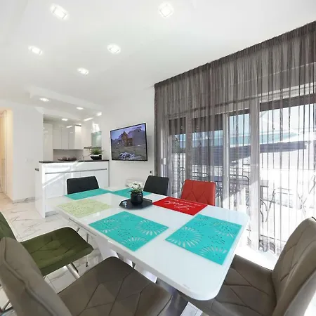 Apartment Bida *